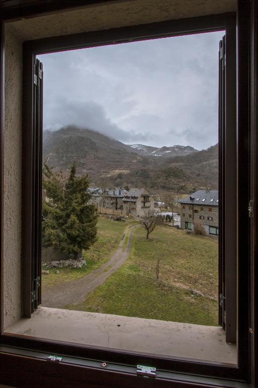 Hotel Farre D'Avall Барруера Екстер'єр фото